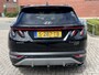 Hyundai Tucson 1.6 T-GDI PHEV 265 pk AWD Comfort Smart Navigatie Trekhaak LMV ACC DAB Camera 19 Inch Velgen Extra Getint Glas Stoelverwarming Stuurverwarming Carplay Android Auto NL Auto Plug In Hybride 4-WD