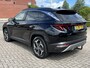 Hyundai Tucson 1.6 T-GDI PHEV 265 pk AWD Comfort Smart Navigatie Trekhaak LMV ACC DAB Camera 19 Inch Velgen Extra Getint Glas Stoelverwarming Stuurverwarming Carplay Android Auto NL Auto Plug In Hybride 4-WD