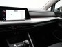 Volkswagen Golf Variant 1.0 TSI Life | Vaste trekhaak | Navigatie | Apple Carplay | Parkeersensoren voor en achter | Spraakbediening | Stoelverwarming voor |