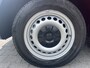 Volkswagen Transporter Kombi 2.0 TDI DSG Automaat 140 pk L2H1 BPM/ BTW vrij Airco Cruise control Trekhaak Automaat Verlengde uitvoering Marge 1 eigenaar Personenvervoer  Personenbus Groepsvervoer Ex overheid Ideaal voor ombouw naar Camper