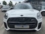 MINI Countryman 1.5 C John Cooper Works XL Pano-Dak | Trekhaak | Memory | Massage | HUD