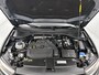 Volkswagen T-Roc 1.5 TSI Style | 150 PK | Automaat | Panorama Schuif/Kantel Dak | Digital Cockpit | Navigatie | Parkeersensoren | Parkeercamera | Elektrische Kofferbakklep |