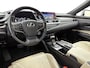 Lexus ES 300h Executive Line | Stoelverwarming en -ventilatie | 360 graden camera | Premium Navigatie | Schuifdak |