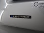 Mercedes-Benz eVito Tourer 129 L2 PRO 90kWh | Snelladen 110 KWh | Navigatie | Parkeerpakket | Comfortbestuurdersstoel |Dodehoekassistent | 8 Zitplaatsen | 360Km Range |