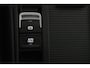 Volkswagen Golf 1.4 TSI Business Edition R Connected (NAVIGATIE, PARKEERSENSOREN, STOELVERWARMING, LED)