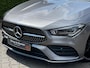 Mercedes-Benz CLA Shooting Brake 180 AMG Line Automaat | OPEN SCHUIF/KANTEL DAK | LEER/ALCANTARA BEKLEDING