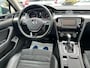 Volkswagen Passat 2.0 TDI Business Edition R l ACC l PANO l XENON