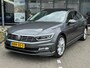 Volkswagen Passat 2.0 TDI Business Edition R l ACC l PANO l XENON