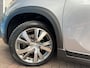 Peugeot 2008 1.2 PureTech Blue Lease Allure GRATIS Afleverpakket! | Stoelverwarming | Panoramadak |