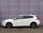 Volvo V40 T2 Polar+ | Automaat | Navigatie | Stoelverwarming | LED koplampen | Climate control | Volvo On Call | Bluetooth | Cruise control | Getint glas |