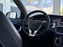 Volvo V40 T2 Polar+ | Automaat | Navigatie | Stoelverwarming | LED koplampen | Climate control | Volvo On Call | Bluetooth | Cruise control | Getint glas |