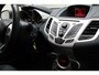 Ford Fiesta 1.6 TDCi ECOnetic Titanium | climate control | cruise control | pdc achter | bluetooth | radio cd | inklapbare spiegels