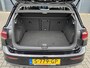 Volkswagen Golf 1.0 TSI LIFE I ADAPTIVE CRUISE CONTROL I APPLE CARPLAY I CLIMATE CONTROL I 17" LICHT METALEN VELGEN