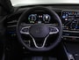 Volkswagen Passat Variant R-Line 1.5 eHybrid 272 pk Automaat | Black style | IQ-Matrix LED | Panoramadak | 18" velgen | Head-up | Keyless | 360 camera |