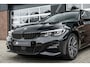 BMW 3-Serie 330e xDrive M-Sport | Shadow | Adapt. Cruise | Trekhaak | 18' inch |