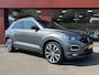 Volkswagen T-Roc 1.5 TSI R-line DSG Aut | PANO | 19'' LMV