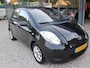 Toyota Yaris 1.3 VVTi Comfort 5drs met trekhaak apk 08-07-2026