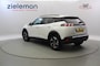 Peugeot 2008 1.2 PureTech Allure - Carplay, Camera, Half Leer