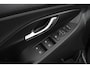 Hyundai i30 Wagon 1.0 T-GDi 120 Pk Essential Navigatie Apple Carplay/Android Auto Climate Control Camera Afneembare Trekhaak Lane Assist Privacy Glass Keyless Go