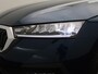 Skoda Octavia Combi 1.0 TSI Business Edition 110 PK | LED Koplampen | Navigatie | Schuif-/kanteldak | Climate Control | Cruise Control | Travel pakket | Apple Carplay/Android Auto | Parkeersensoren | Lichtmetalen velgen | € 3.000,- Actiekorting! | Direct leverbaar! |