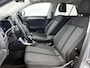 Volkswagen T-Roc 1.0 TSI Life | 115 PK | Digital Cockpit | Parkeersensoren | Navigatie | Park Assist | Navi by Shop | Apple Carplay | Android Auto |