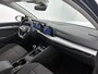 Volkswagen Golf 1.0 TSI Life | 110PK | Digital Cockpit | Keyless Start | Parkeersensoren | Navigatie | Airco | All Season Banden | LED