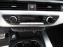 Audi A4 Avant 35 TFSI S edition / AUTOMAAT / NAV / PDC / Trekhaak