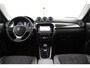 Suzuki Vitara 1.4 Boosterjet Style Smart Hybrid | Schuif-Kanteldak | Alcantara Bekleding | Keyless Entry | Dodehoek Detectie | Stoelverwarming |