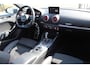 Audi A3 Limousine 2.0 TFSI S3 quattro Panoramadak/Navigatie/Virtual cockpit/Parkeersensoren rondom/Apple carplay/Adaptive cruise control/Stoelverwarming/Climate control/DAB/18'' Lichtmetalen velgen.