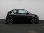 Fiat 500e La Prima 42 kWh Cabrio | ECC | Parkeersensoren V+A | Parkeercamera | Stoelverwarming | Carplay