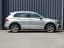 Volkswagen Tiguan 1.4 TSI ACT Highline Business R AUT | R LINE | Trekhaak | LED