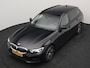 BMW 3-Serie Touring 320e Sportline Plug In Hybrid 204pk Dealer O.H PHEV | Sportstoelen Verwarmd | Camera | Apple Carplay | Navi Full Map | DAB | El. Achterklep |