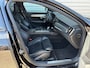 Volvo V90 D5 AWD R-Design / 18" Dark Velgen / Sport stoelen / 360º Camera / Harman Kardon Premium /