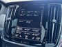 Volvo V90 D5 AWD R-Design / 18" Dark Velgen / Sport stoelen / 360º Camera / Harman Kardon Premium /