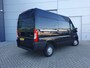Citroën Jumper 2.2 BlueHDi 120 L2H2 3.3t Ideaal voor Camper ombouw | 3-Zits | Climate Control | Full Map Navigatie | Apple Carplay / Android Auto | Cruise Control | Parkeersensoren