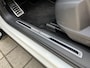 Volkswagen Tiguan 1.4 TSI eHybrid 245PK DSG R-Line Business+ / Digital Cockpit Pro / Matrix-Led Verlichting / Panoramadak / Getint Glas / Stoel & Stuurwielverwarming / 20''LMV / VW