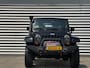 Jeep Wrangler 2.8 CRD 200PK Sport Handgeschakeld | Lier 13000 lbs (6.5 t) | Airco | Trekhaak | JW Speaker LED koplampen | Soft top | Winterbanden set | NL Auto