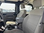 Jeep Wrangler 2.8 CRD 200PK Sport Handgeschakeld | Lier 13000 lbs (6.5 t) | Airco | Trekhaak | JW Speaker LED koplampen | Soft top | Winterbanden set | NL Auto