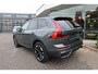 Volvo XC60 2.0 T6 Plug-in hybrid AWD 350PK Ultra Dark + Trehaak -NIEUW- 2025! Facelift