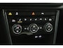 Volkswagen T-Roc 1.5 TSI Sport Business R | Parkeercamera | Navigatie | Elektrische achterklep