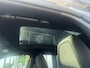 Peugeot 2008 1.2 Hybrid 145 GT | Panoramadak | All Seasonbanden | Sfeerverlichting | Apple Carplay/Android Auto | Climate Control | Cruise Control | Parkeercamera/-sensoren |