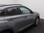Hyundai Kona Electric EV Premium 64 kWh | Stoelverkoeling/Verwarming | Schuif/Kanteldak | Trekhaak |