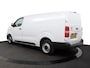 Toyota ProAce Worker 2.0 D-4D Live Long | Automaat | 145pk | Trekhaak | Laadvloer | Lat om Lat | 3-persoons |