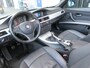 BMW 3-Serie Cabrio 320i Clima Navi Leer