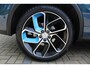 Lynk & Co 01 1.5 | 1e Eigenaar | Panorama dak | 360' Camera | Elektrische kofferbak | Bestuurdersstoel elektrisch verstelbaar met geheugen | Parkeersensoren V+A | Navigatie | Climate controle | Stoelverwarmin Digital cockpit | Adaptive cruise | Apple CarPlay/Android auto | Keyless Go | 20 Inch LMV | Origineel NL Auto | NAP |