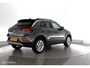 Volkswagen T-Roc 1.5 TSI 150pk Automaat Business led|nav|cam|dab|tel|acc|lmv17