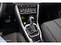 Volkswagen T-Roc 1.5 TSI 150pk Automaat Business led|nav|cam|dab|tel|ecc|acc|lmv17