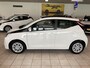 Toyota Aygo 1.0 VVT-i x-play Cabrio | Airco | Achteruitrijcamera | Apple Carplay/Android Auto |