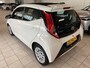 Toyota Aygo 1.0 VVT-i x-play Cabrio | Airco | Achteruitrijcamera | Apple Carplay/Android Auto |