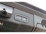 Volvo XC60 T6 Automaat Plus Dark | 360 Graden Camera | Trekhaak | Parkeersensoren | Verwarmbare Voor- En Achterstoelen | Apple Carplay/Android Auto | Navigatiesysteem | Panoramadak | Electronic Climate Control | Draadloze Telefoonlader | Rijstrooksensor Met Correctie | Verwarmbaar Stuurwiel | Keyless Entry